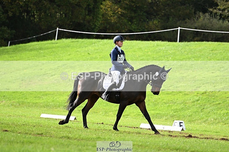 241025-122613-07285 - 553-Hanna.Bertorelli-BWTH.CLASSIC.CUT