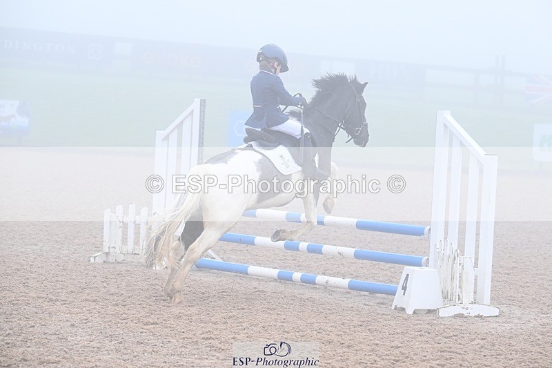 251115-102538-00453 - Cls 20+21 Club and Schools 60cm