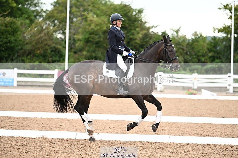 240815A-153939-02416 - Cls 3-P PSG Bronze