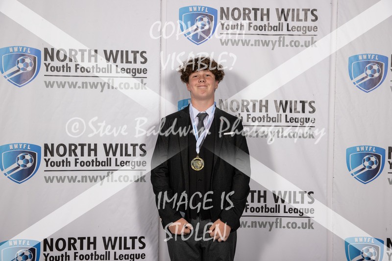 1DX30826 - Div 3 Calne Town Youth Black