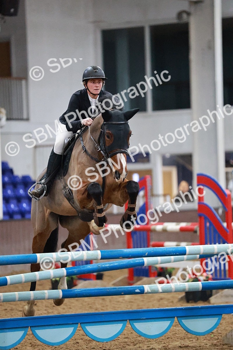 SBM_004519 - Class 17 - Senior Newcomers - 1.10m