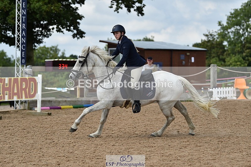 230902A-132328-01379 - Cls 3A Pony Medium 80cm