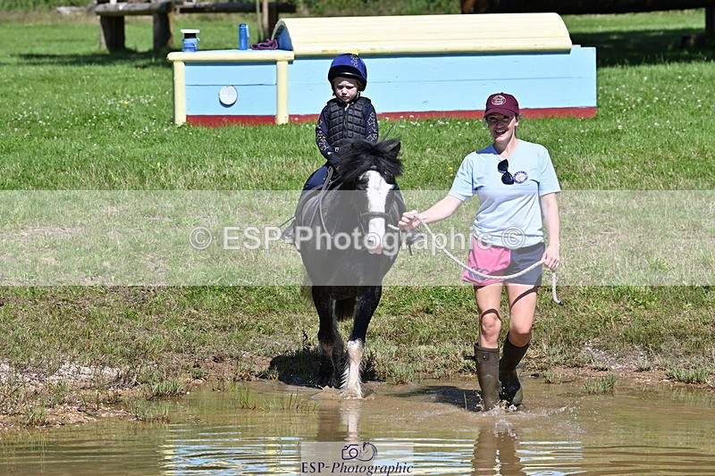 240728B-111520-01297 - Gemma's Group XC