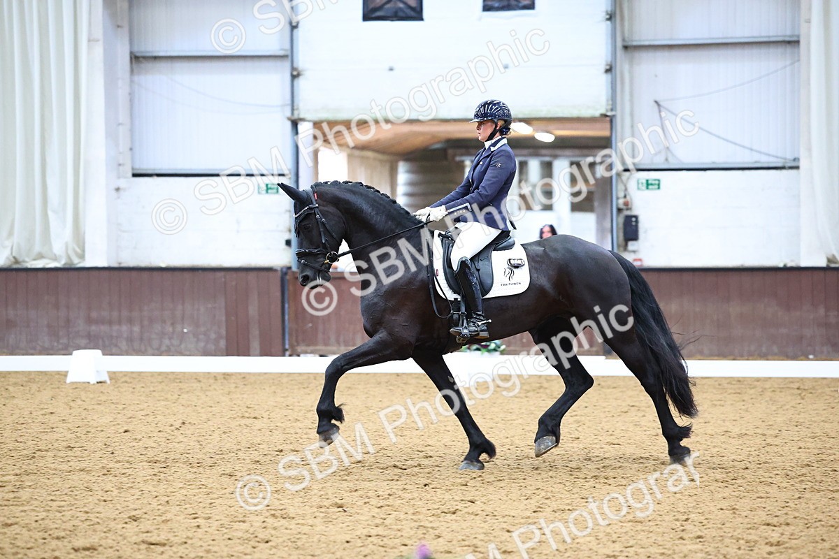 SBM_006596 - Class 5 - novice 6 - 12.04-13.07