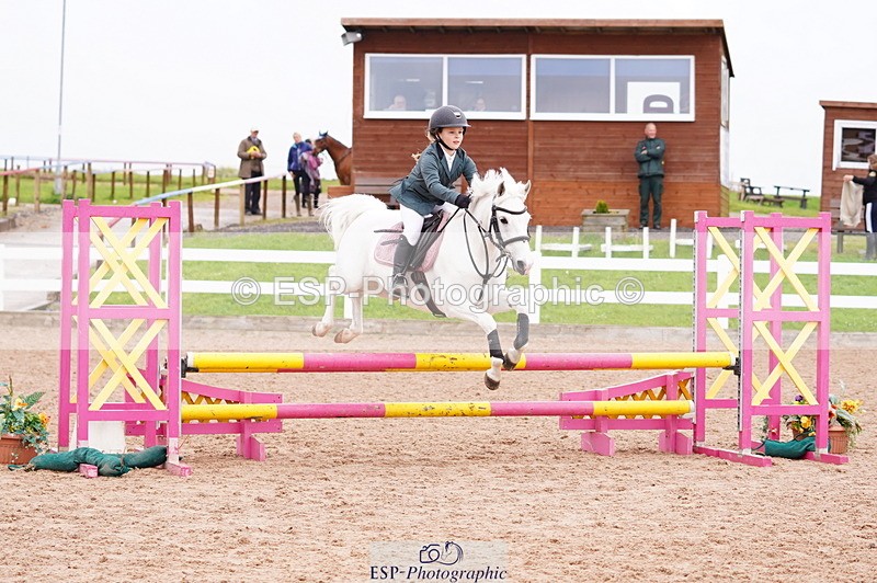 240505A-153300-06945 - Cls 22 & 23 Stepping Stones 128cm & 138cm & Under11's