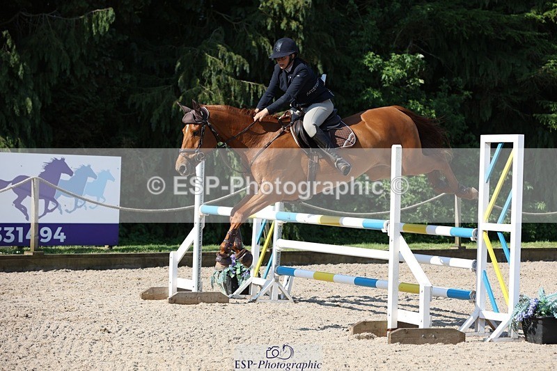 230513-091755-03409 - Cls 18 Snr 1.05m Open