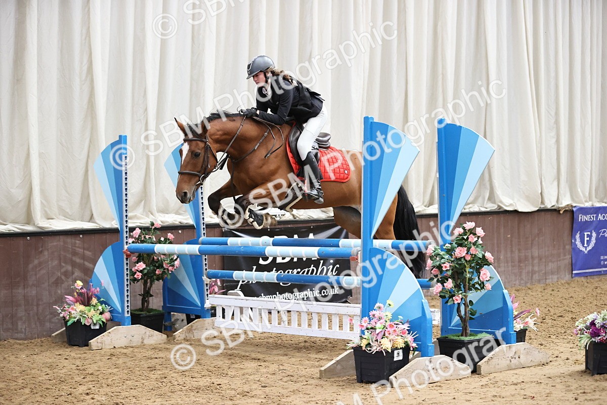 SBM_003016 - Class 13 - Blue Chip Pony Newcomers 1.00m Open
