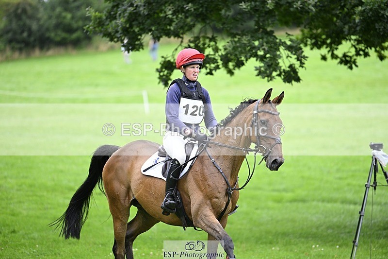 240803-122100-03994 - 120-Rosie_Bradley-Hole-BROADSTRUTHER