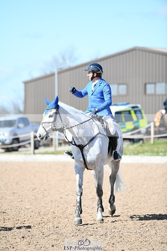 250328-131949-01203 - Cls 3 Snr Foxhunter