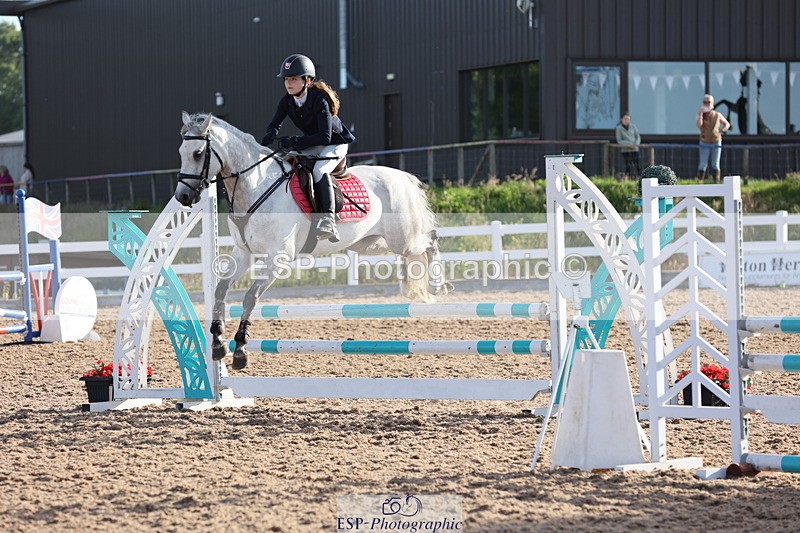 240629A-073643-02139 - Cls 16 British Novice and 80cm Open