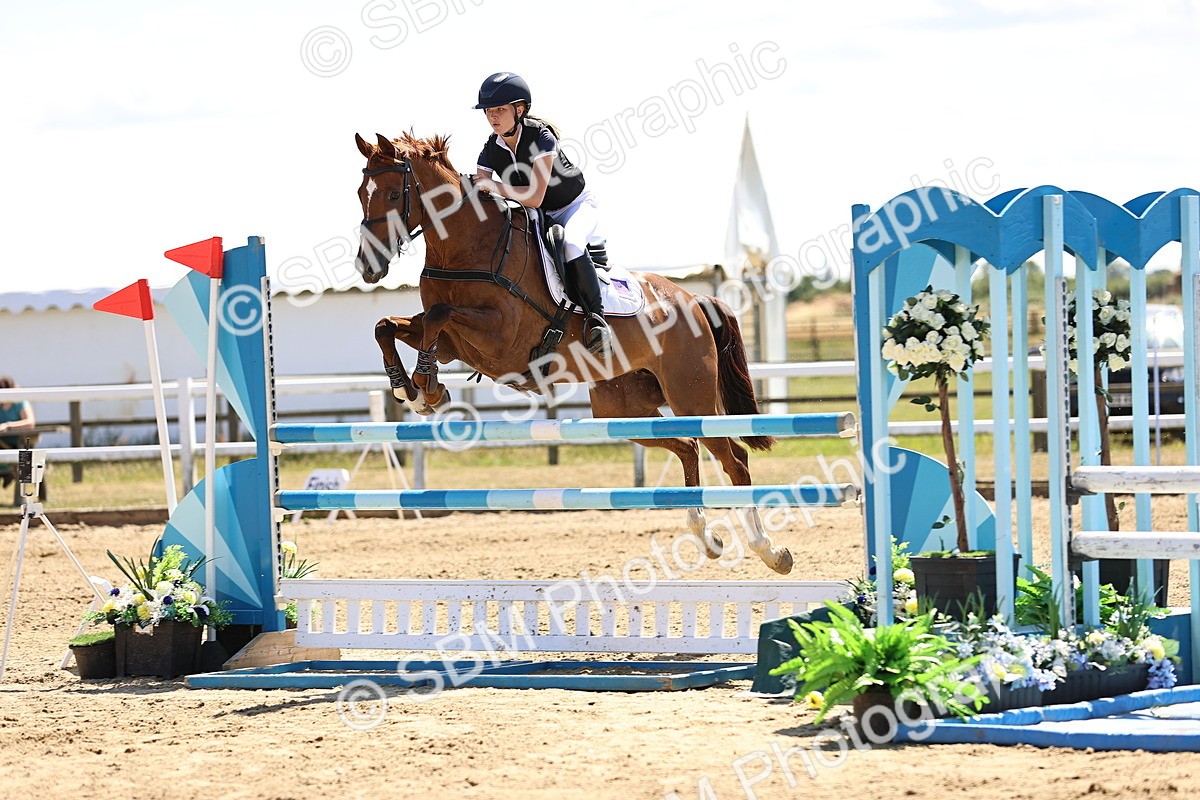 SBM_014962 - Class 15 - Senior Newcomers - 1.10m Open