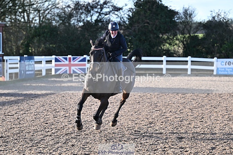 251203-125331-00564 - Cls 4 Newcomers and 1.10m Open