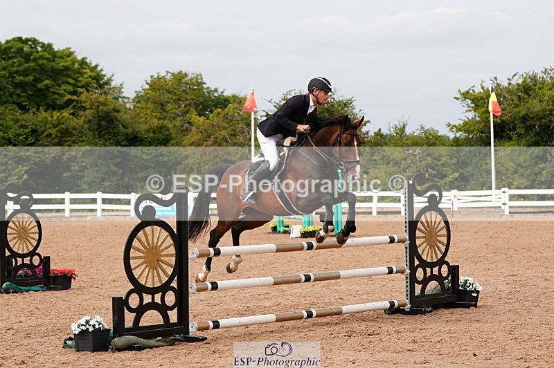 240803A-110504-07052 - Cls 35 Snr Discovery and 1m Open