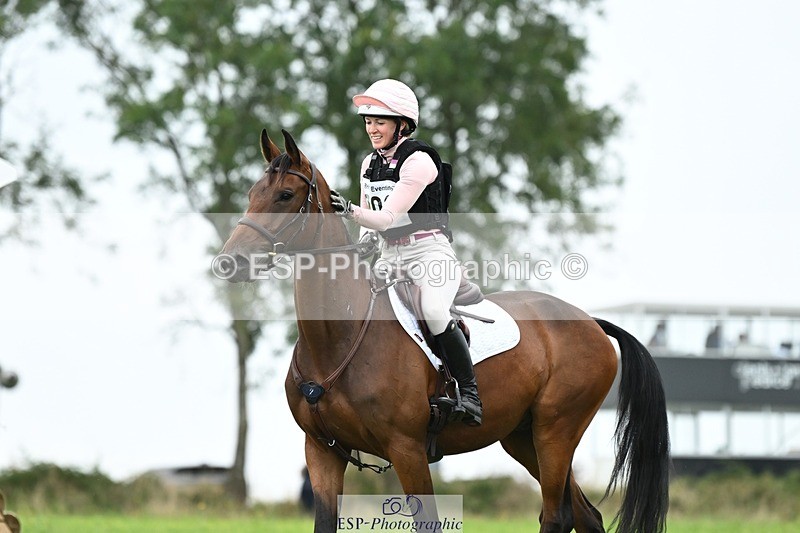 240831A-145824-04761 - 208-Kate.Rowe-PARKER.G