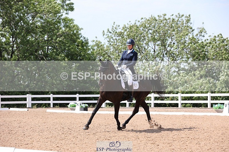 250621-150625-09860 - Cls 40 - FEI Inter I, Start to 15.50