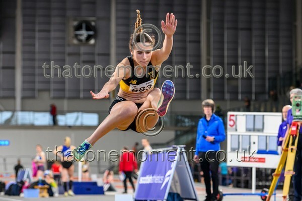 SeniorInd25-918898 - Field Female