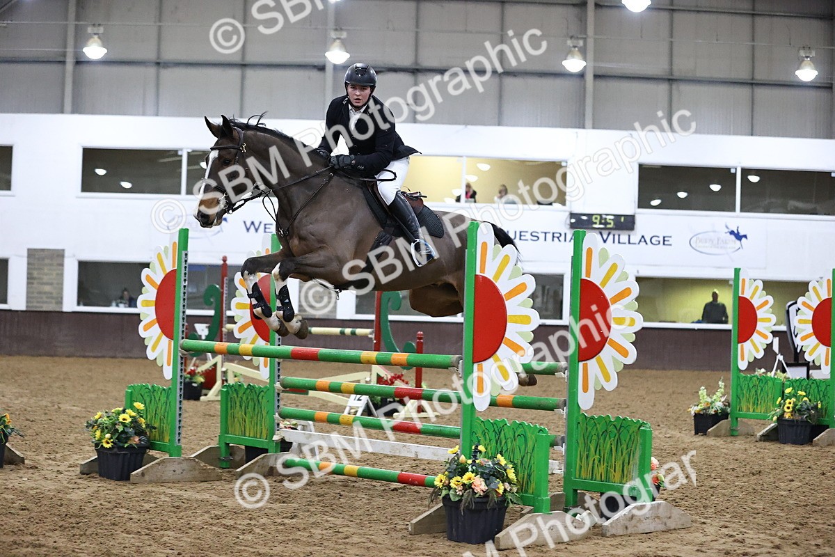SBM_2504 - Class 9 - Senior Newcomers/ 1.10m Open