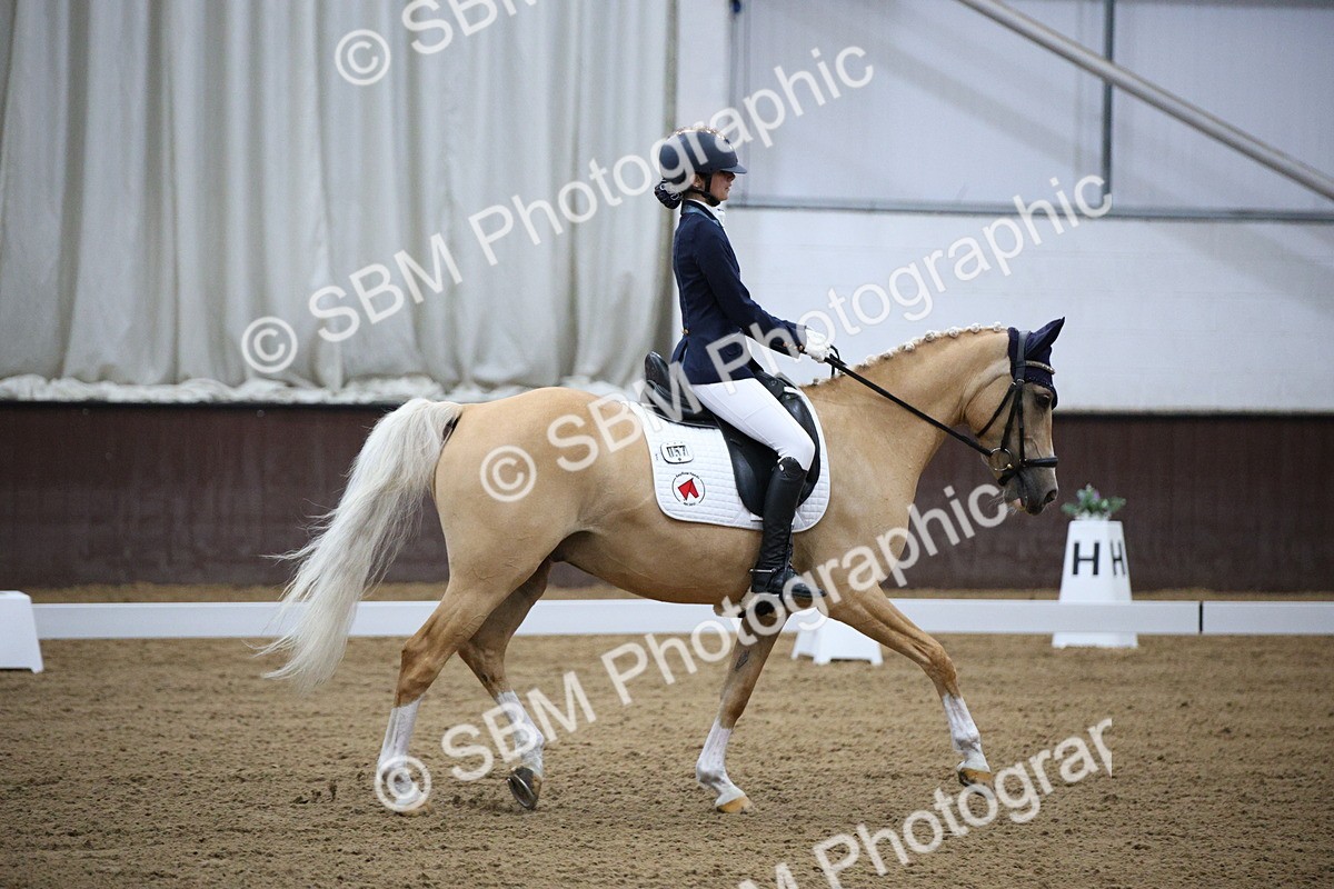 SBM_005384 - Class 15 - FEI Youth Class - 8.30-9.38