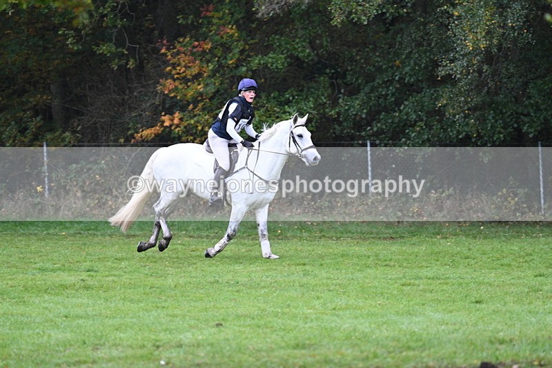 WJ7_2961 - Time 10:47 to 11:11 at the water