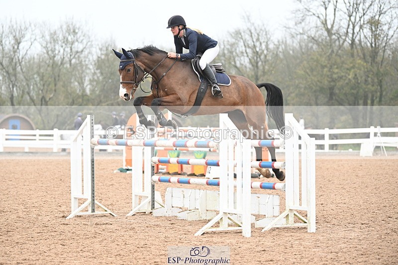 241102A-123327-04582 - SAT Cls 15 Foxhunter and 1.20m Open