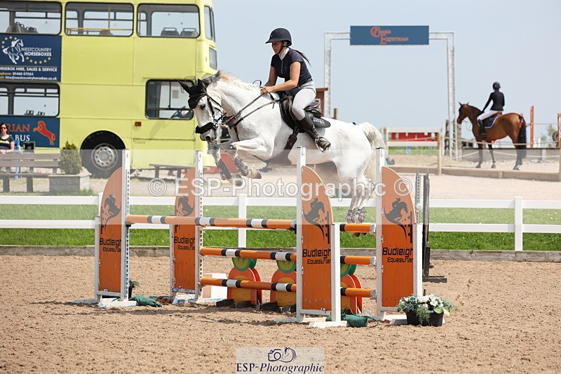 240510A-140535-07437 - Cls 17 1.05m National Am Quali