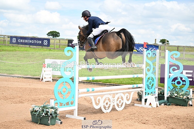 240718A-134217-05760 - Cls 33, YH 7 Yr Olds 1.30m