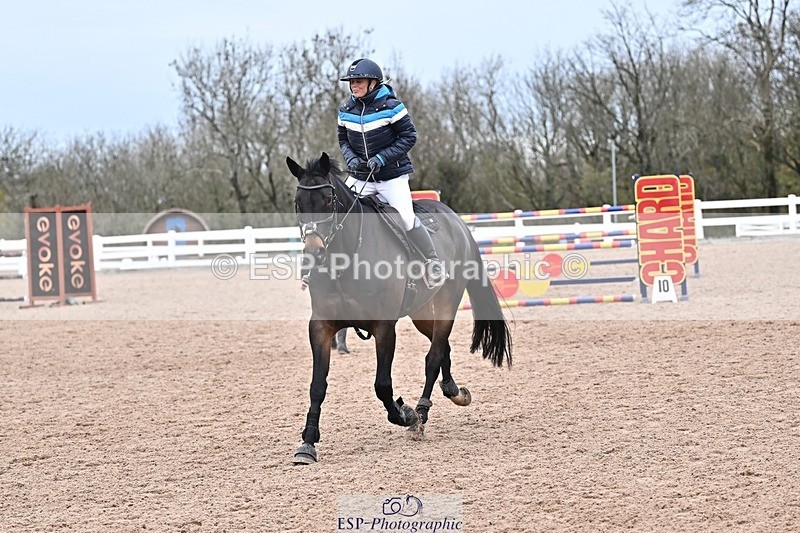 251126-143057-00717 - Cls 6 National 1.30m and 1.40m