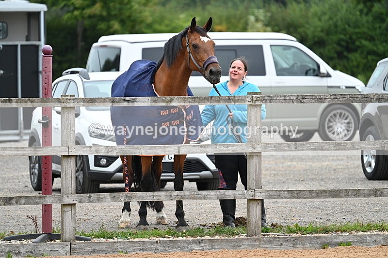 WJ7_7633 - Poles 10:00am