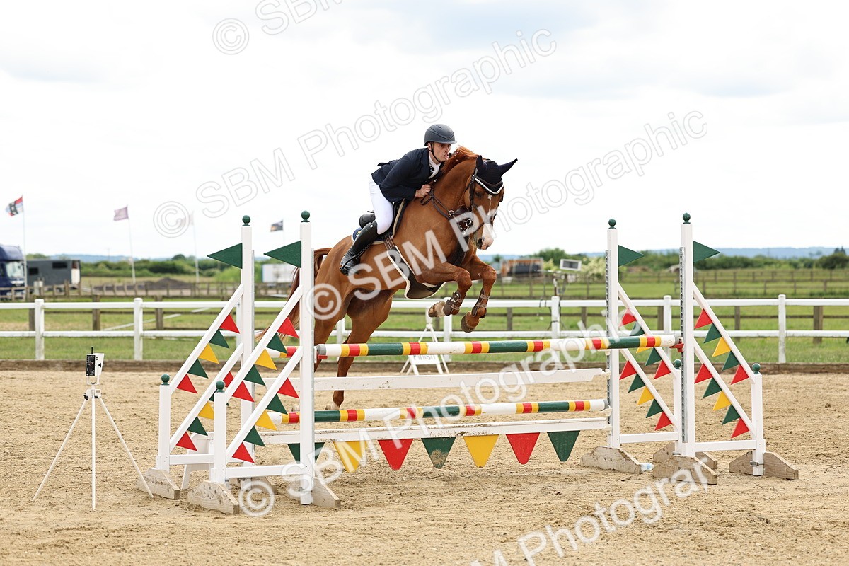 SBM_006238 - Class 19 - Senior Newcomers - 1.10m