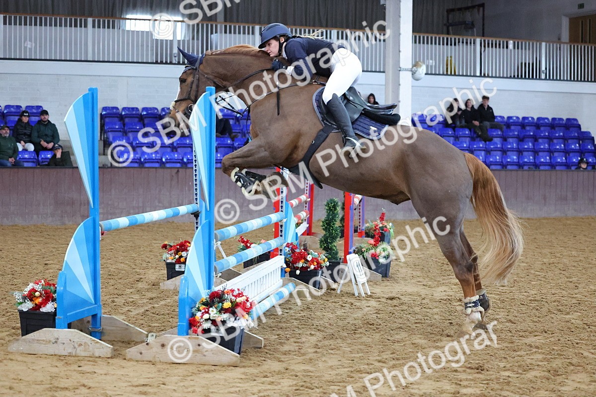 SBM_005314 - Class 22 - Bliss of London Novice Winter Championship Qualifier 90cm