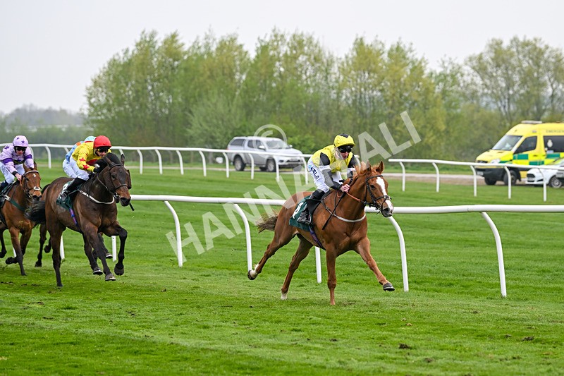 230425-Race 5-Capital Guarantee-0524 - Race 5