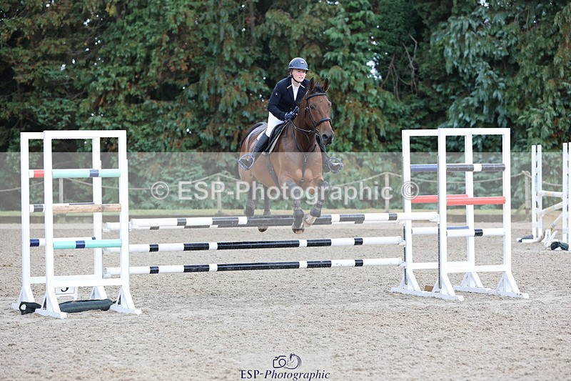 250831A-131116-10267 - Cls 42 Snr 1m Grand Prix