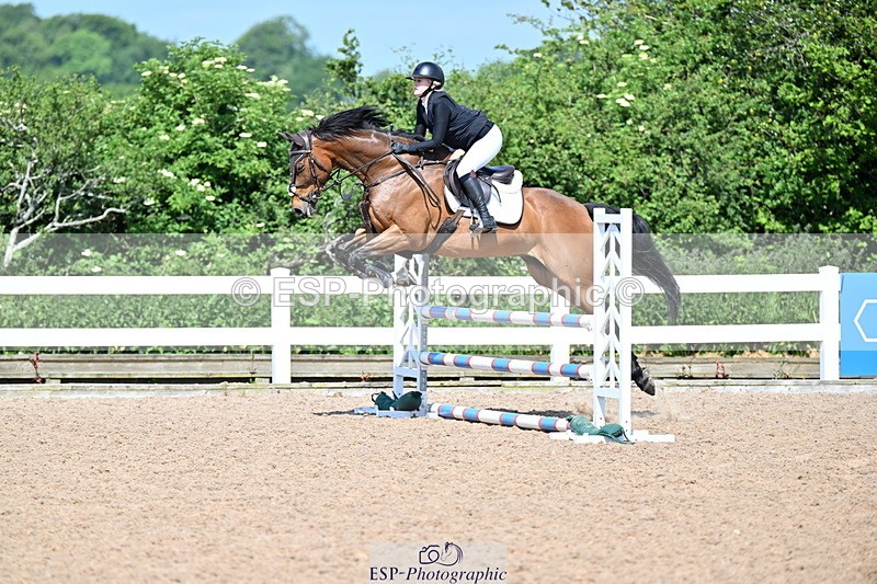 240605A-103009-00068 - Cls 1 British Novice and 90cm Open