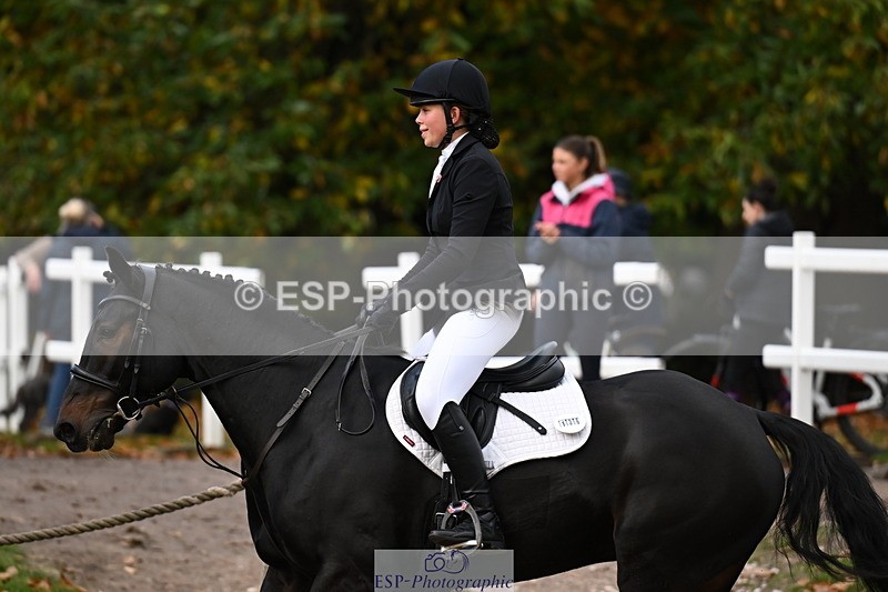 251024A-102353-06423 - B-136-Sophie.Jackson