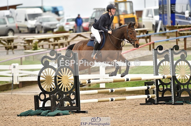 240403A-103252-00013 - Cls 1 British Novice and 90cm Open