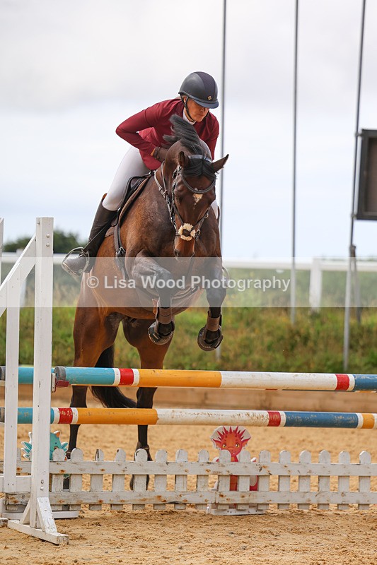 3E7A1073 - Class 11: Senior Discovery/1m open