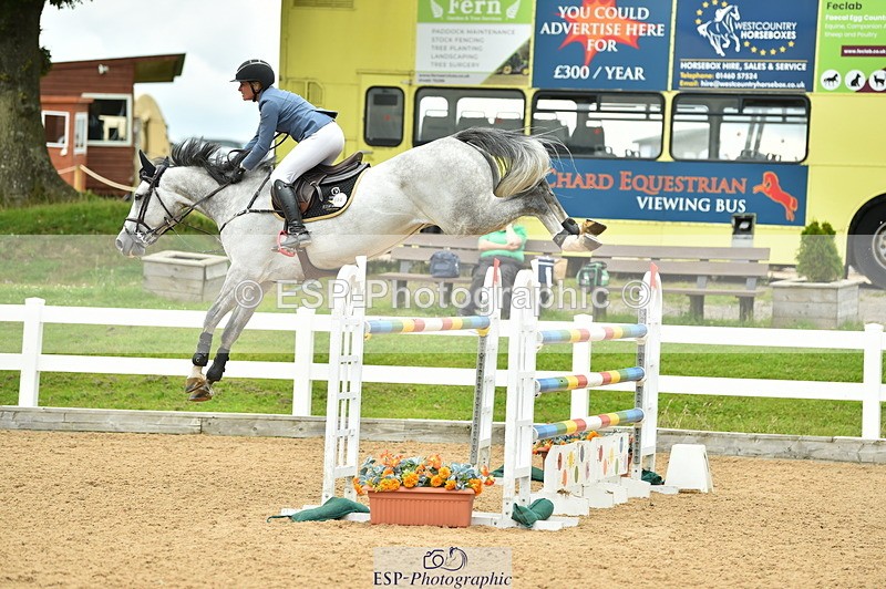 230720A-140252-03285 - Cls 21, 1 Star Gold 1.30m