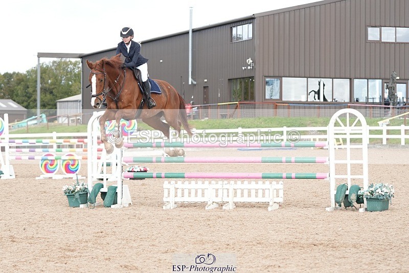251005-133431-03569 - Cls 27 1.05m Amateur Qualifier