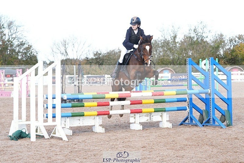 251025-125815-00436 - Cls 9 Pony Winter Discovery and 90cm