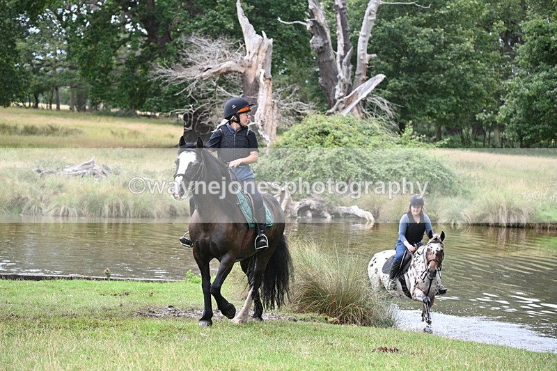 WJ7_3417 - Time at Water 12:15 to 12:50