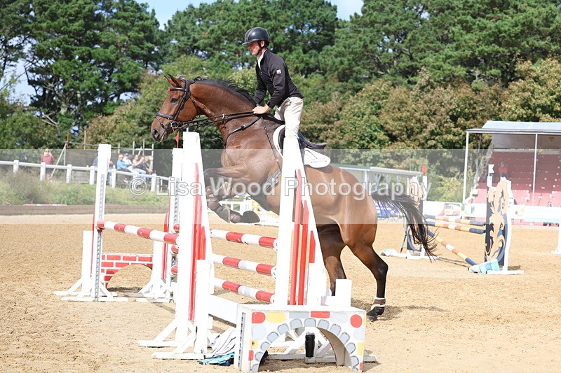 3E7A9700 - Class 10: Senior 95cm open