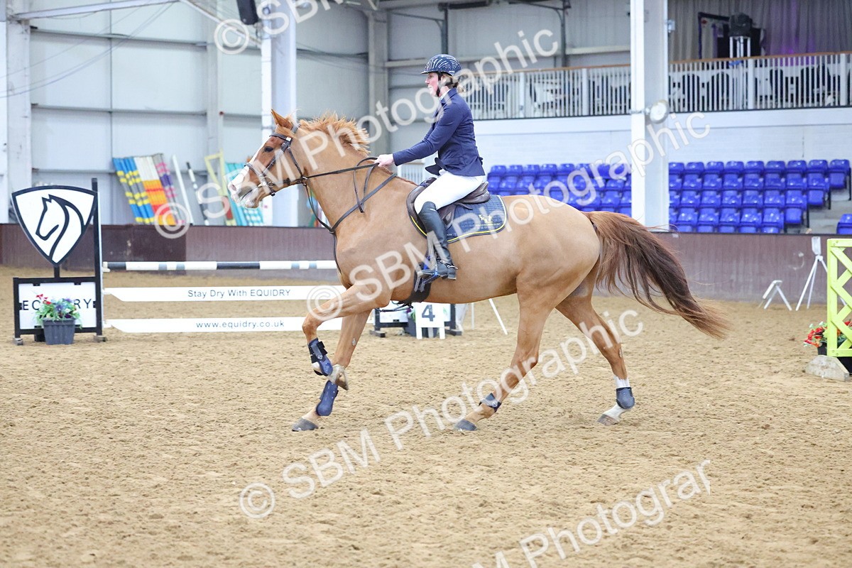 SBM_009661 - Class 20 - Senior British Novice/ 90cm Open - First Round (0.90m)