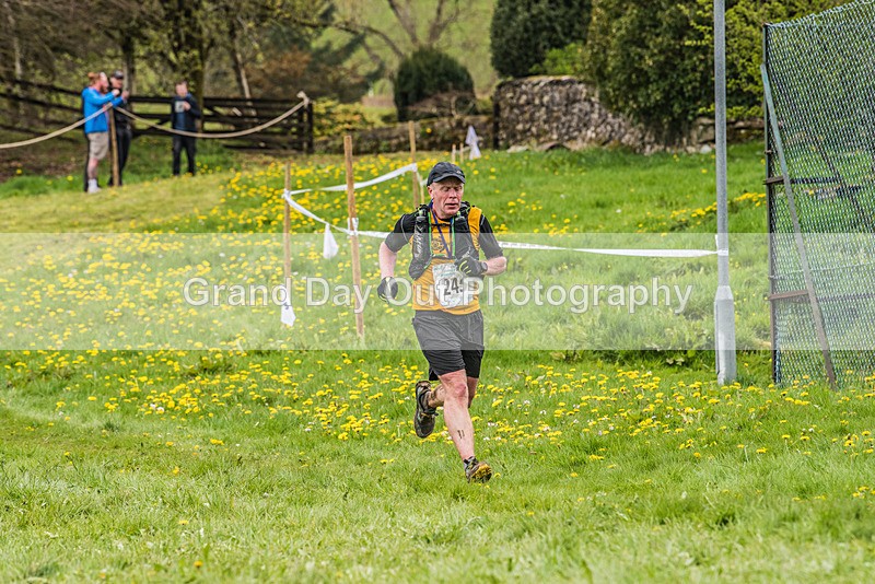 3 Peaks-2829 - The 3 Peaks Race - The Finish - Saturday 29th April 2023