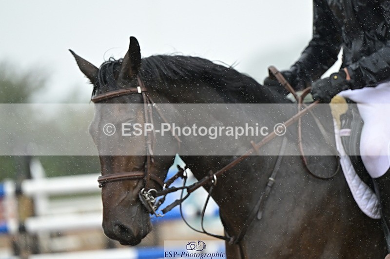 240925A-141841-01112 - Cls 5 Foxhunter and 1.20m Open