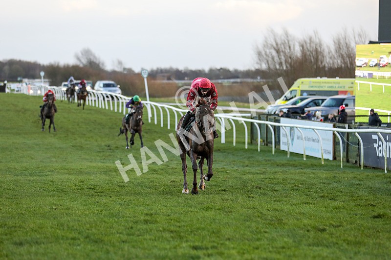 281223-Race 5-Crixuss Escape-3501 - Race 5