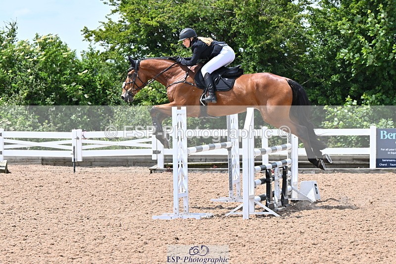 240619A-131627-00246 - Cls 3 Snr 1.05m Open