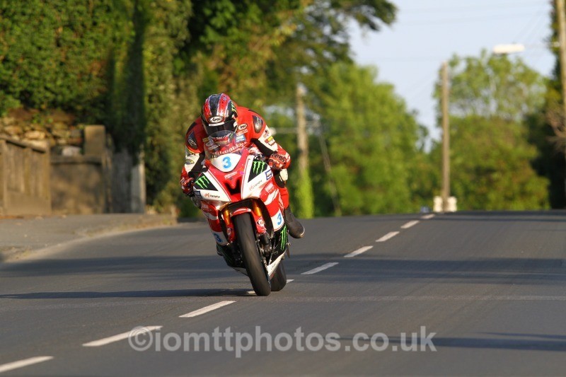 Ian Hutchinson Yamaha / Milwaukee Yamaha - Tuesday Practice Solos