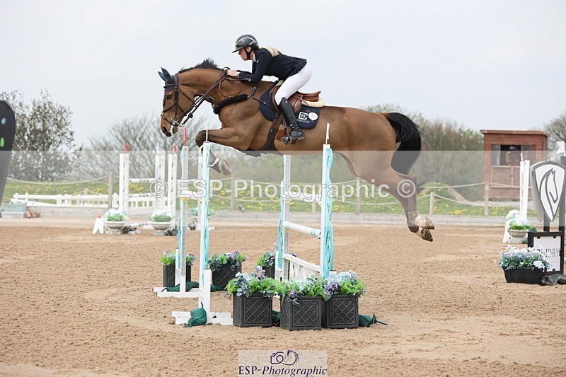 250424-114158-05011 - Cls 1 - 2 Star Small Tour