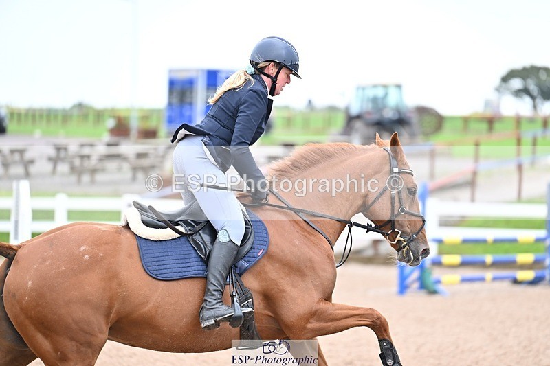 250917-104026-00116 - Cls 1 British Novice and 90cm Open