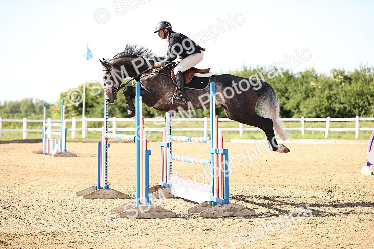 SBM_003145 - Class 5 - Senior Foxhunter - 1.20m